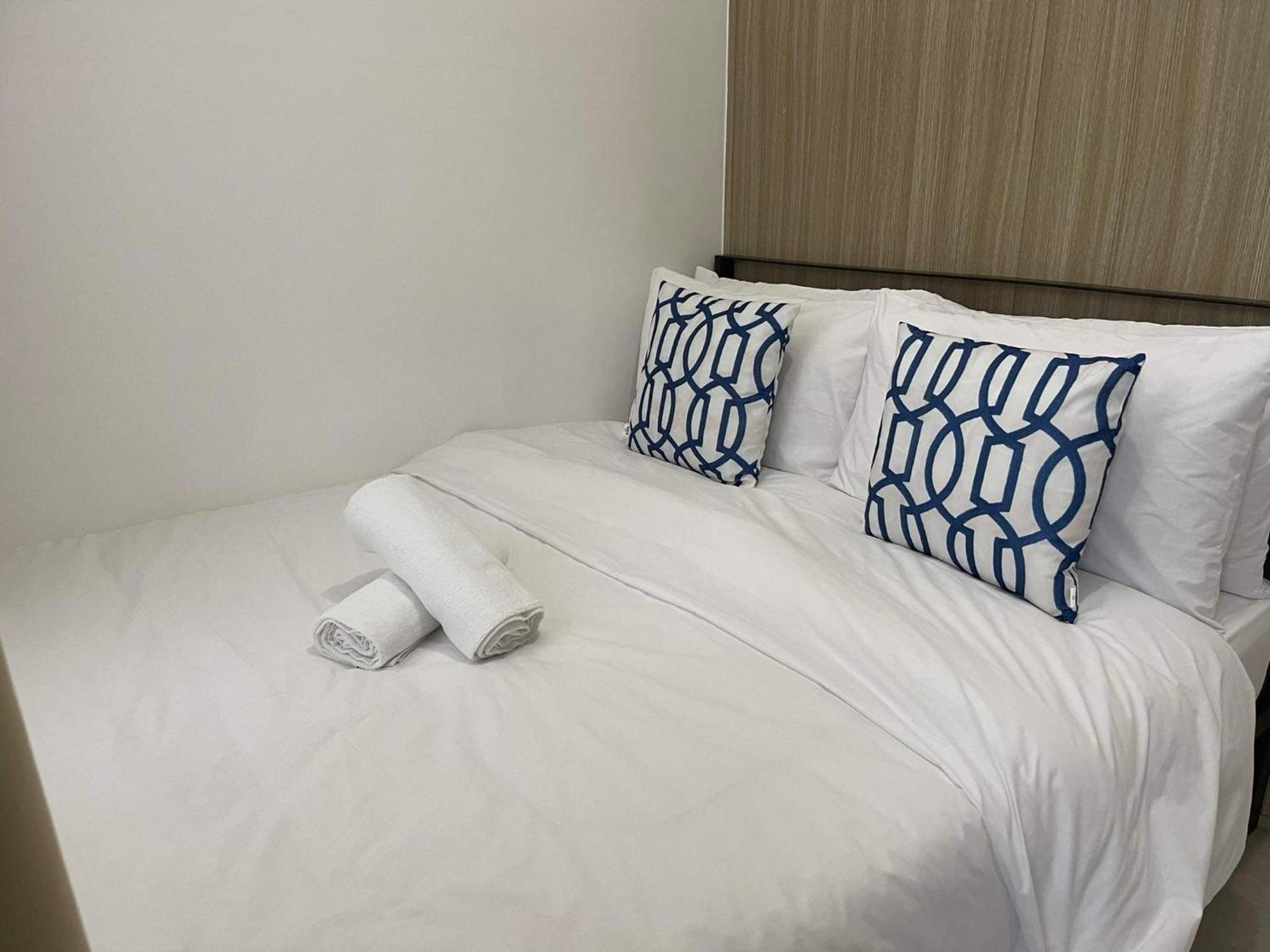 Shore 1 & 3 Residences Moa 1Br With Balcony By Darpm Manila Eksteriør bilde