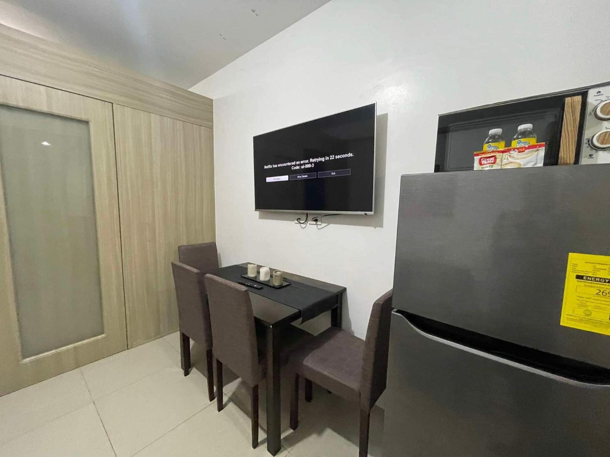 Shore 1 & 3 Residences Moa 1Br With Balcony By Darpm Manila Eksteriør bilde