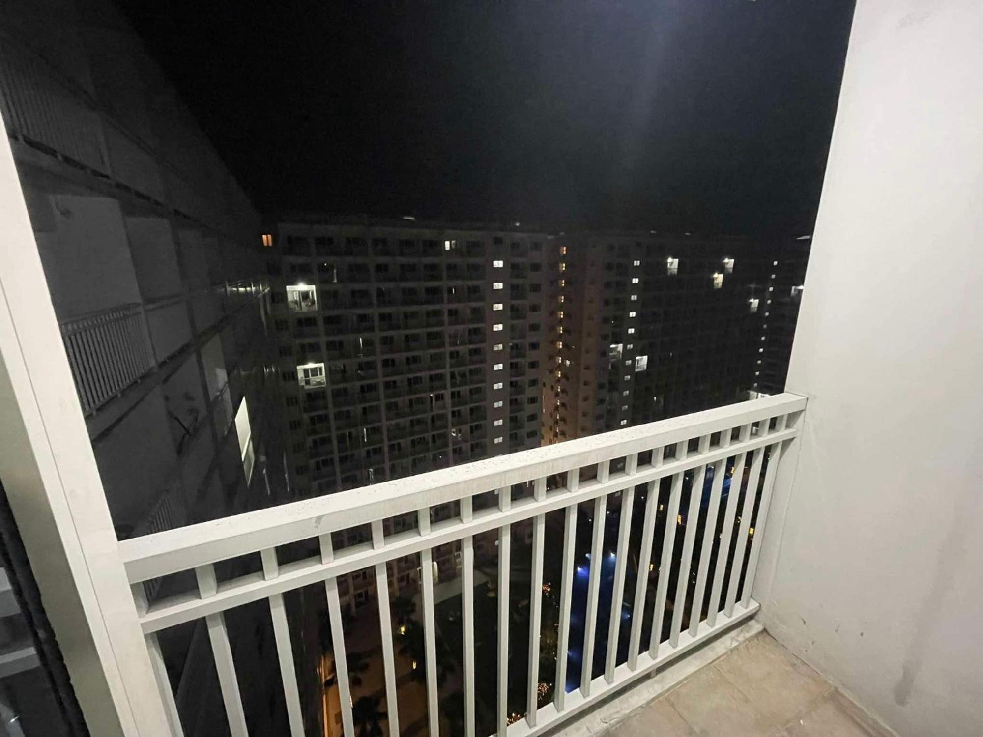 Shore 1 & 3 Residences Moa 1Br With Balcony By Darpm Manila Eksteriør bilde