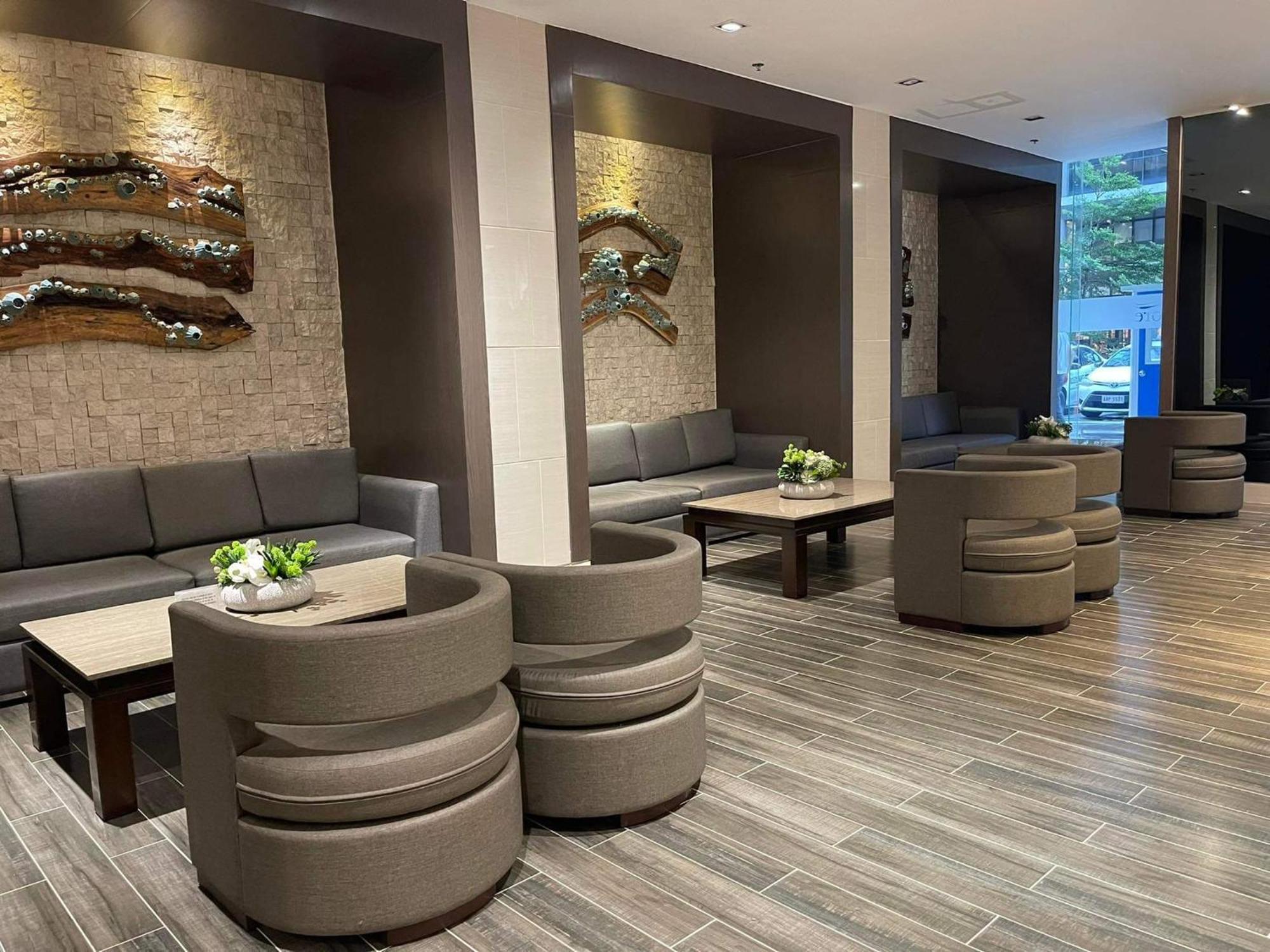 Shore 1 & 3 Residences Moa 1Br With Balcony By Darpm Manila Eksteriør bilde
