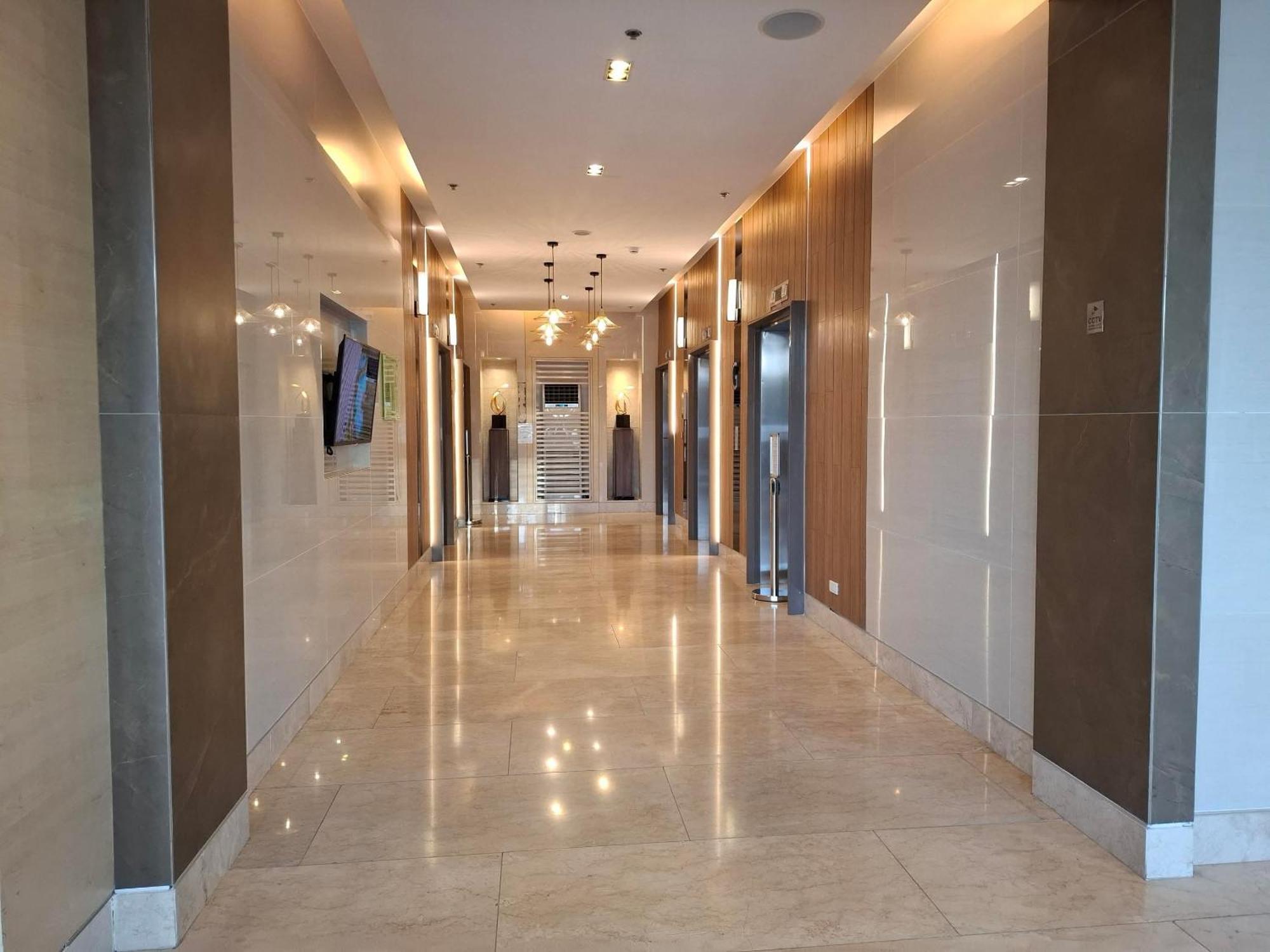 Shore 1 & 3 Residences Moa 1Br With Balcony By Darpm Manila Eksteriør bilde