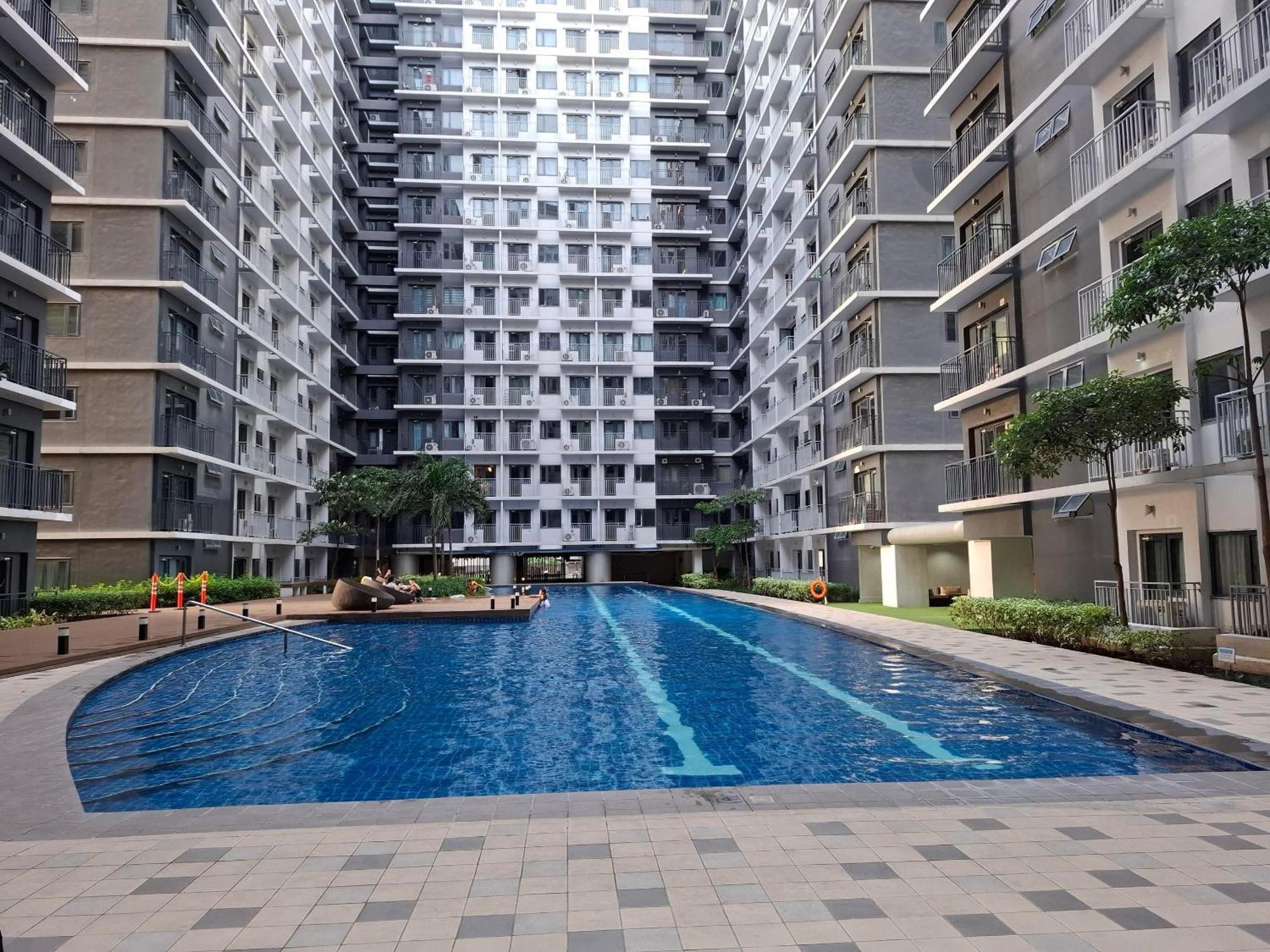 Shore 1 & 3 Residences Moa 1Br With Balcony By Darpm Manila Eksteriør bilde